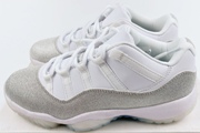 Jordan 11 low Metallic Silver